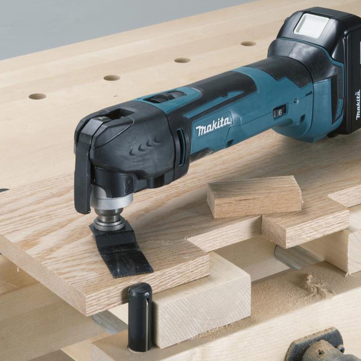 Makita Oscillerende Multitool